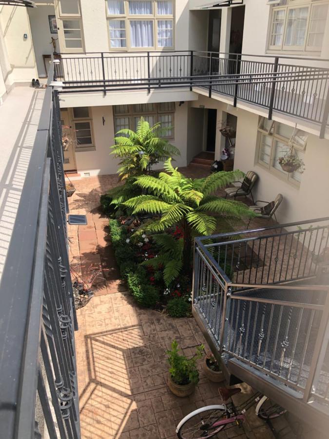 פיקטון Art Deco No. 2 Apartment מראה חיצוני תמונה